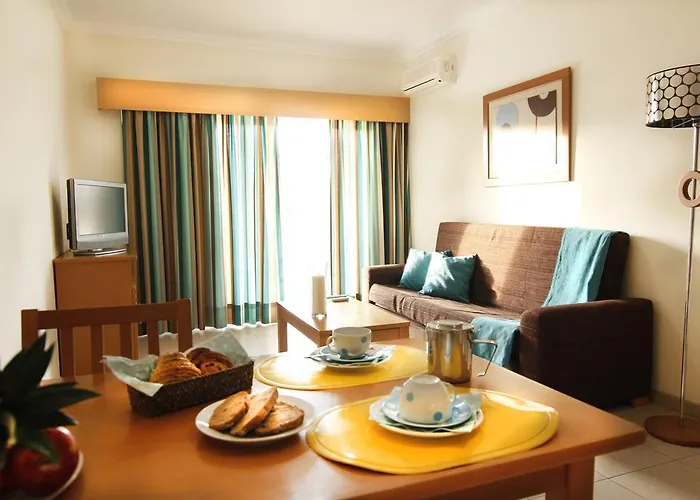 Flamingo Портиман